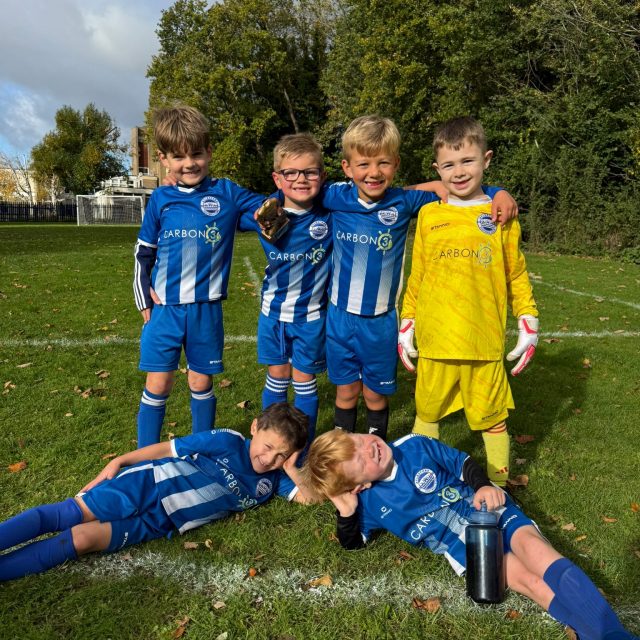 https://aylesfordfc.co.uk/wp-content/uploads/2025/10/u7-royals2-640x640.jpg
